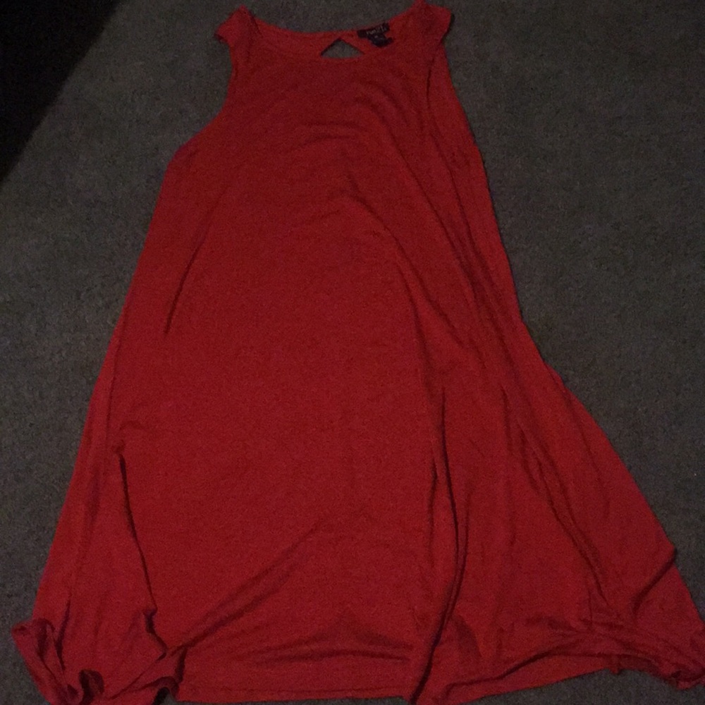 Flowy red dress